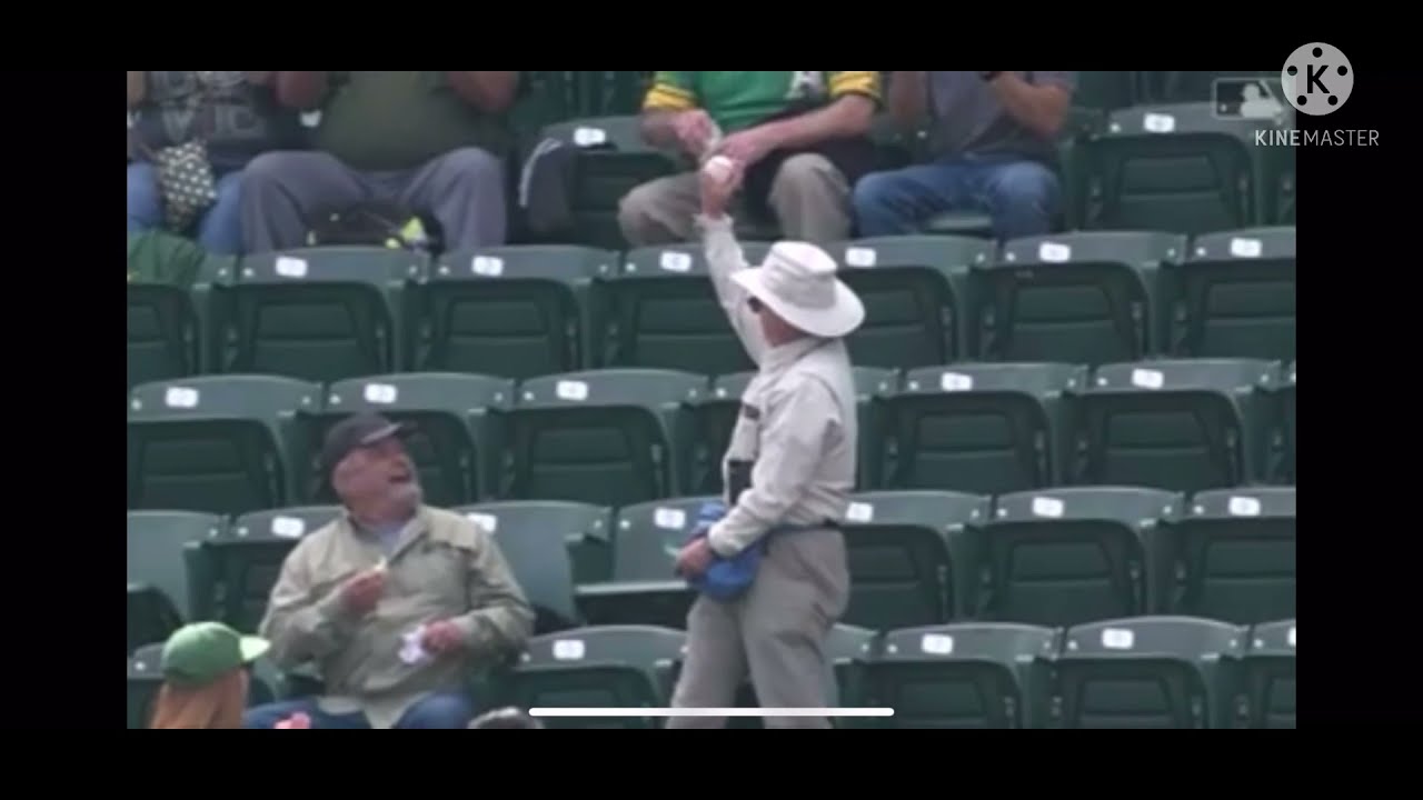 Fan Catches Foul Ball With Fanny Pack